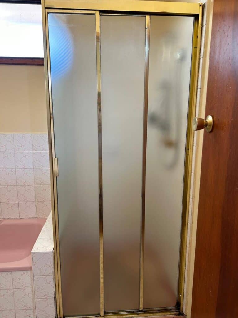 Clean shower screen after bathroom cleaning